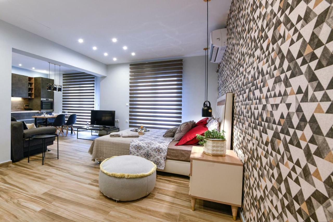 Adell Luxury Apartments Kavala Exteriör bild